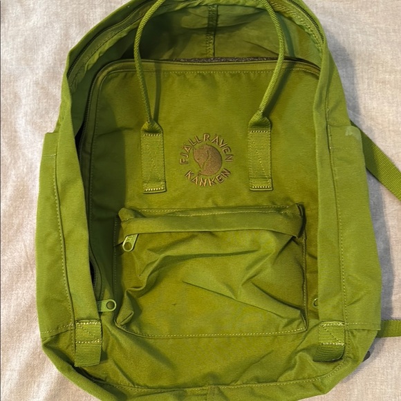 Kånken Green Backpack - Picture 8 of 11